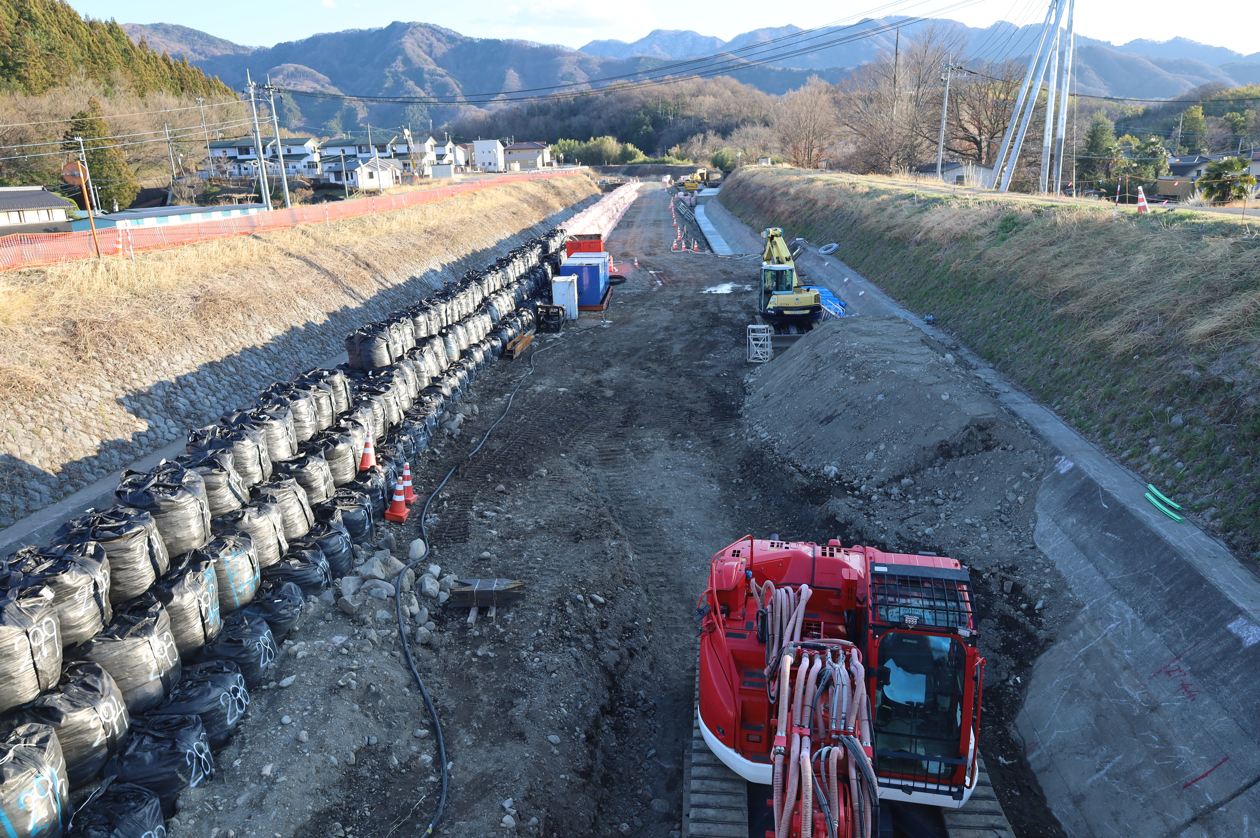 浅利川堤防強化